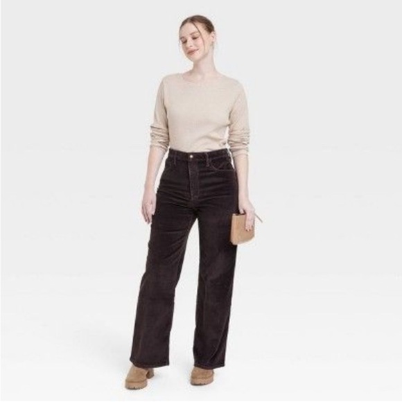 Women's High-Rise Corduroy Wide
(NWT
Leg Jeans - Universal Thread Brown - Picture 1 of 8